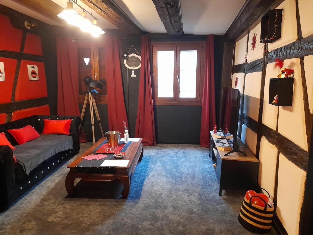 Love Room Le Rouge Et Noir Barr Exterior foto